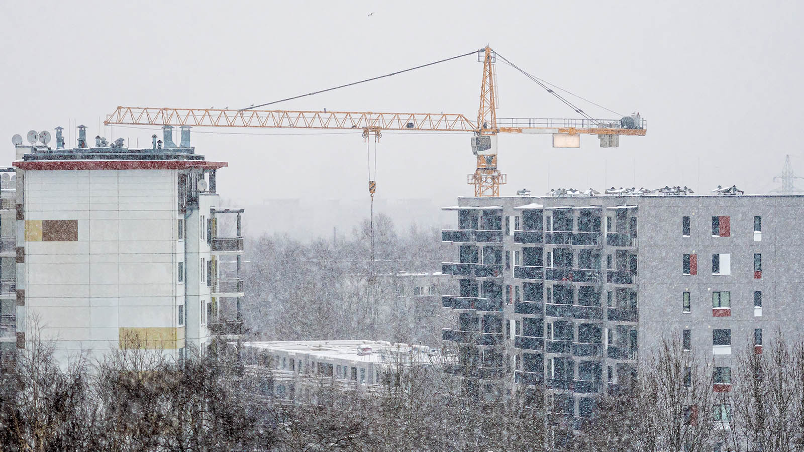 murowanie ścian z silikatów zimą